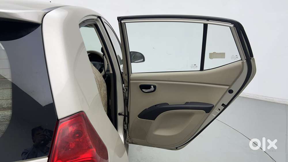 Hyundai I10 Sportz 1.2 Automatic Kappa2, 2012, Petrol