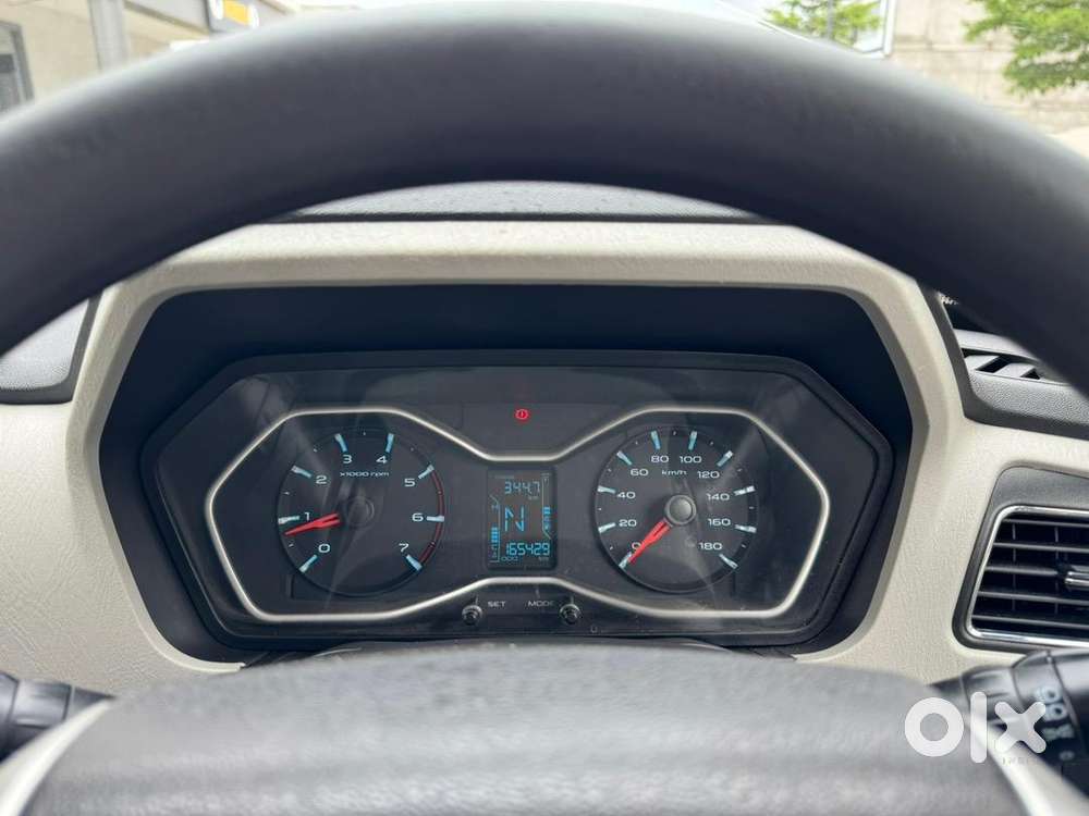 Mahindra Scorpio 2017