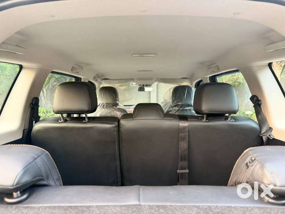 Mahindra Scorpio-n 2.0 Z2 Petrol Mt 7 Str, 2024, Petrol