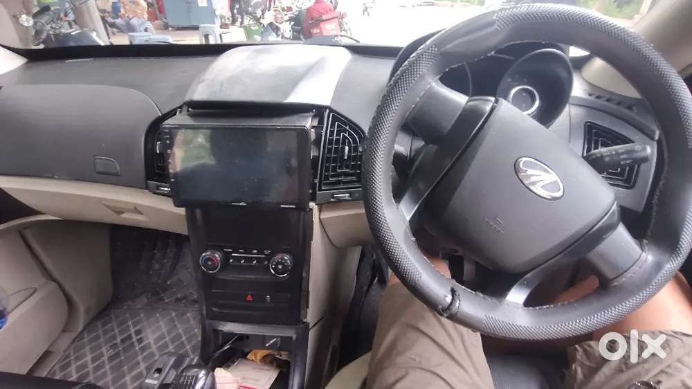 Mahindra Xuv500 2018 W4