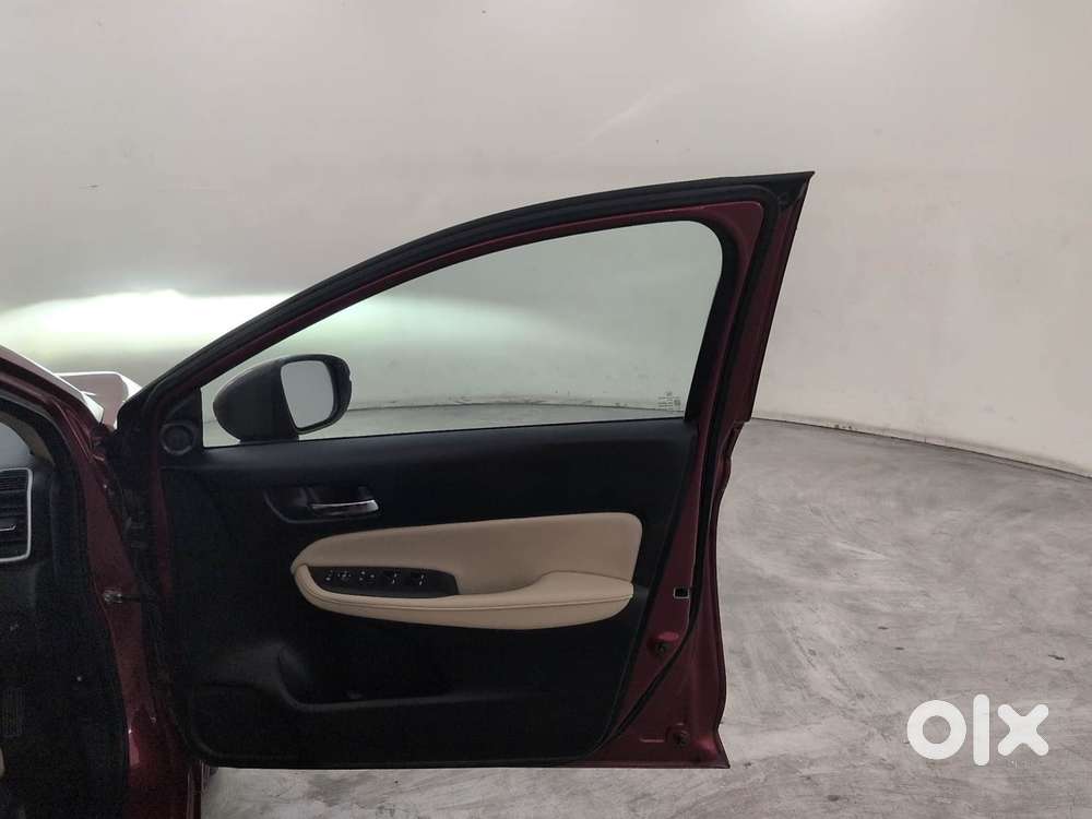 Honda City 1.5 Zx I-vtec Mt, 2023, Petrol