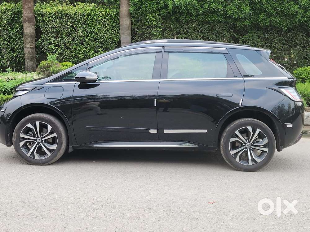 Mg Windsor Ev Essence, 2025, Electric
