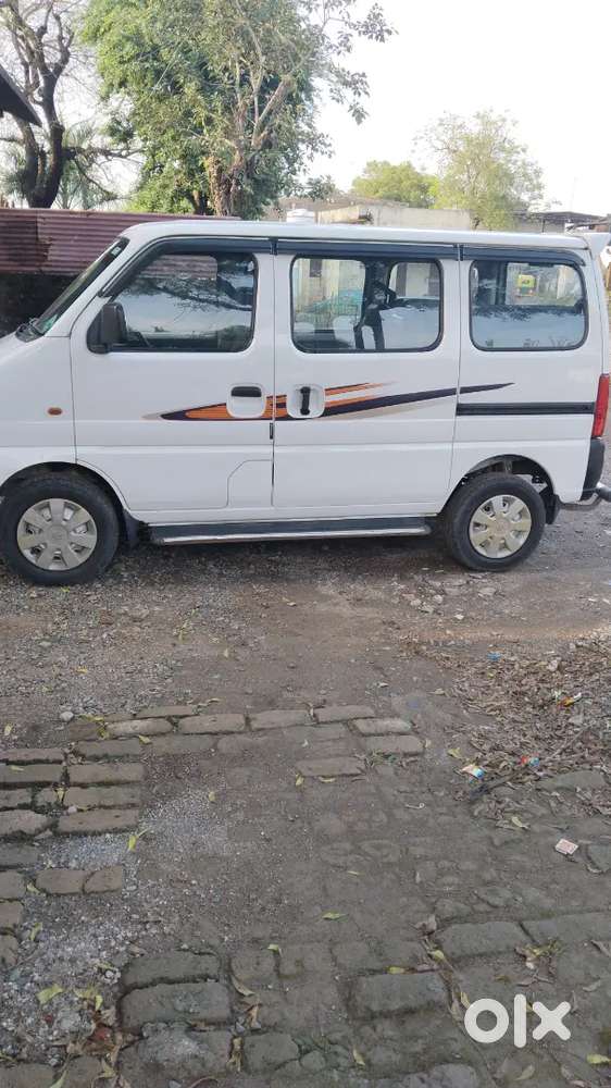 Maruti Suzuki Eeco 2017 Cng & Hybrids 190000 Km Driven