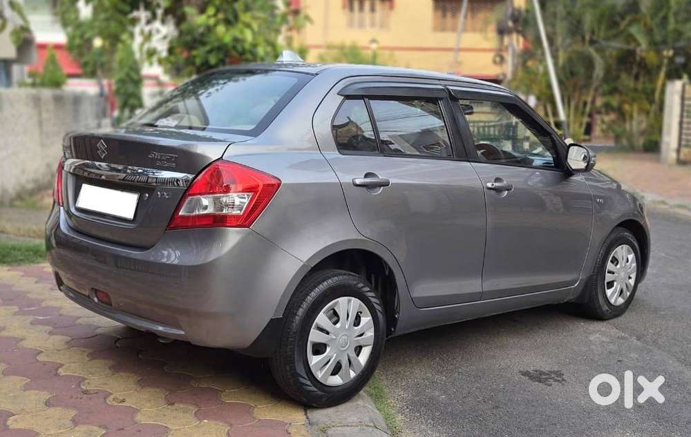 Maruti Suzuki Swift Dzire 1.2 Vxi Bsiv, 2014, Petrol