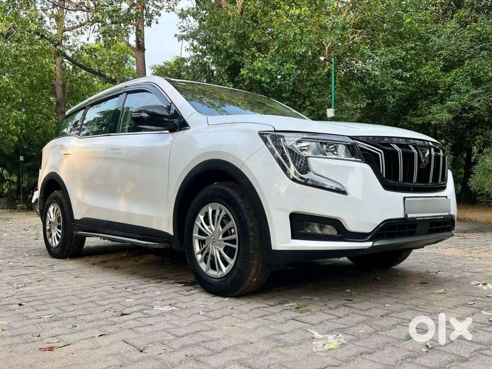 Mahindra Xuv700 Mx Diesel Mt 5 Str (e), 2022, Diesel