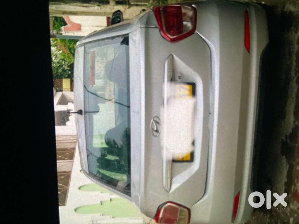 Hyundai Xcent 2017 Year Ola Uber Atteched