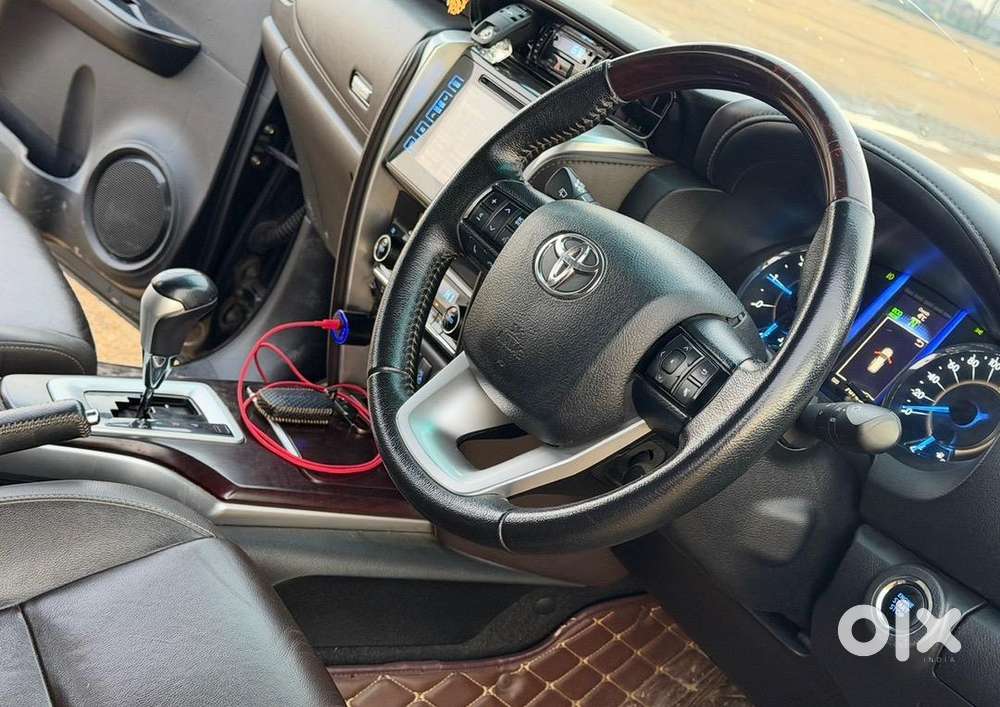Toyota Fortuner 75000 Km Driven