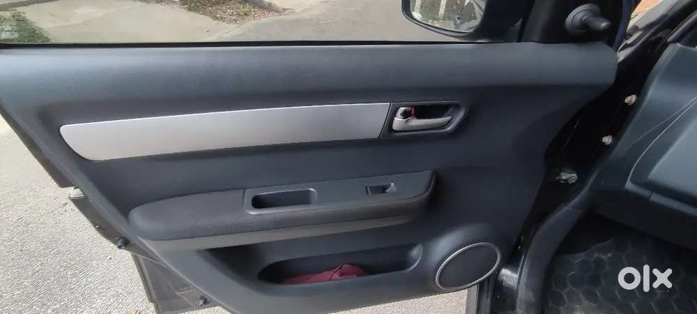 Maruti Suzuki Swift 2011 Petrol 89000 Km Driven