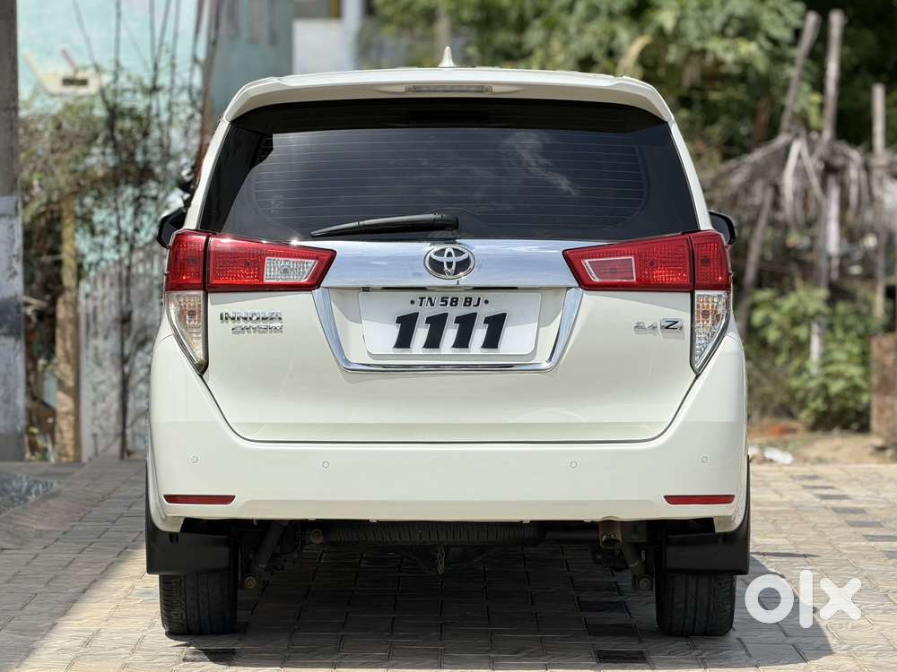 Toyota Innova Crysta 2.8 Zx At 7 Seater, 2021, Diesel