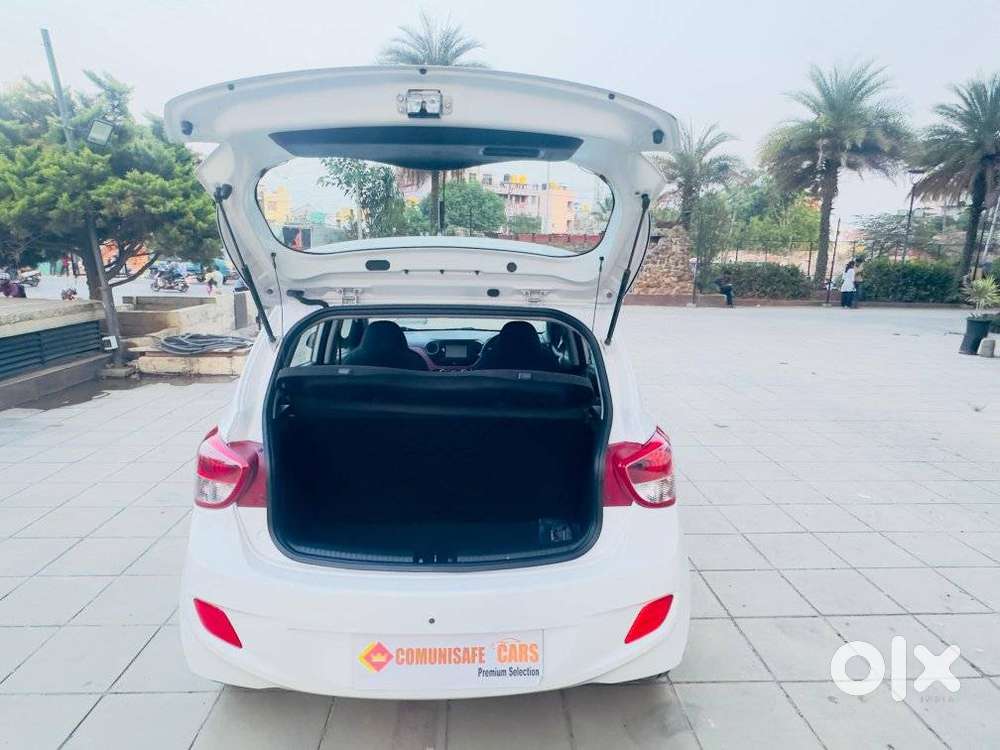 Hyundai Grand I10 1.2 Kappa Vtvt Sportz Special Edition, 2016, Petro..