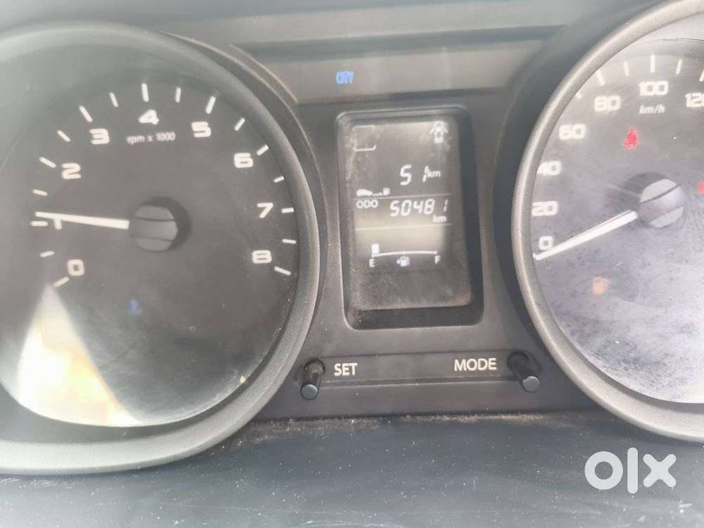 Tata Tiago 1.2 Revotron Xt (o), 2018, Petrol