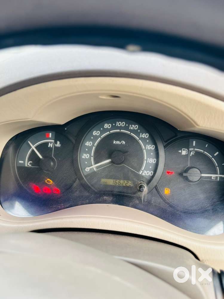 Toyota Innova Petrol Manual 2006