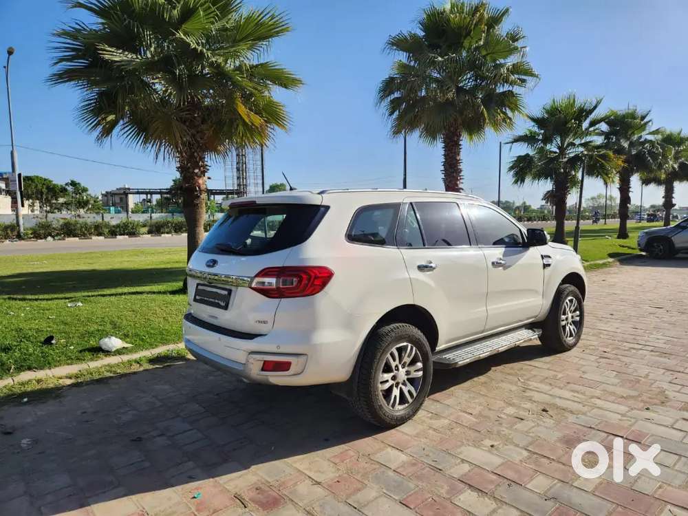 Ford Endeavour 2018 Diesel Well Maintained