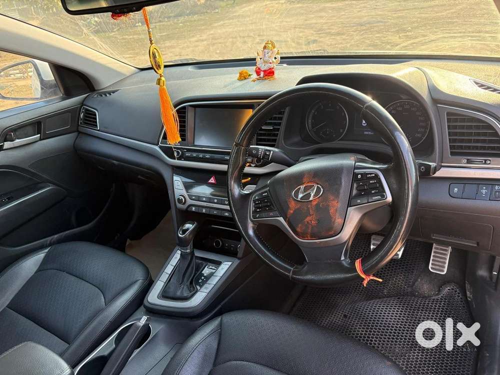 Hyundai Elantra 2017 Petrol Well Maintained