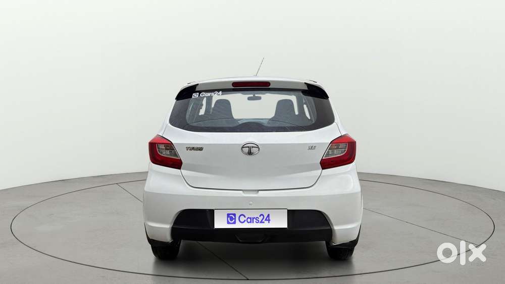 Tata Tiago Xe, 2018, Petrol