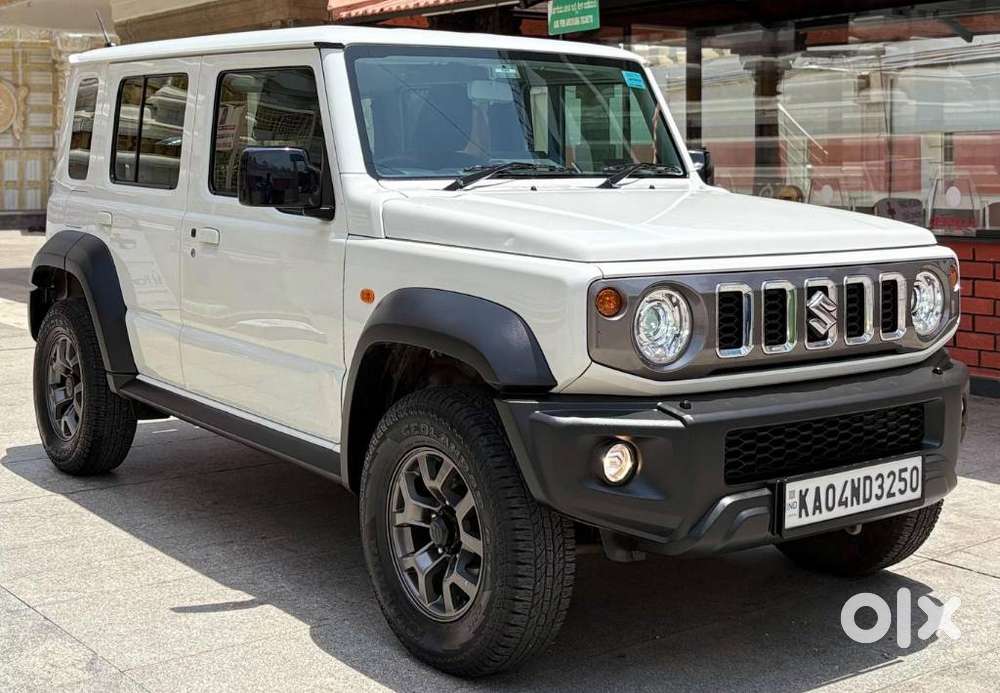 Maruti Suzuki Jimny Alpha At Dual Tone, 2023, Petrol
