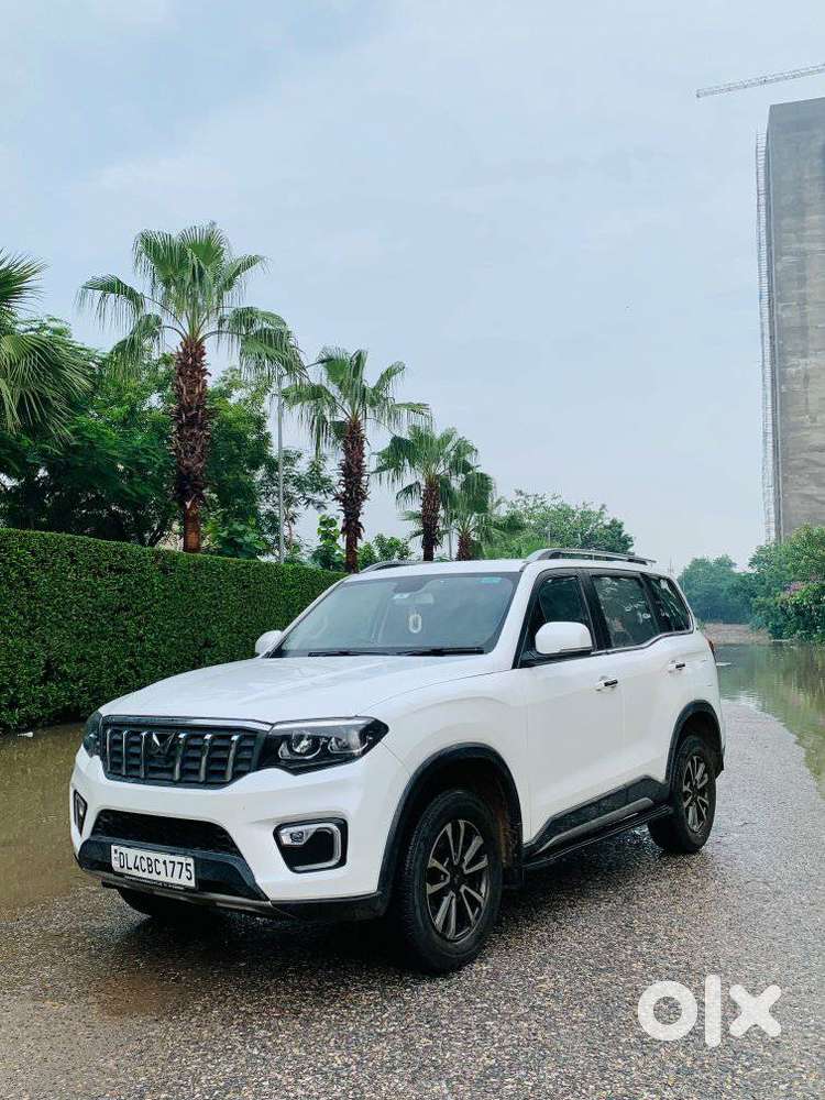 Mahindra Scorpio N Z8 Petrol Mt 7 Str, 2023, Petrol