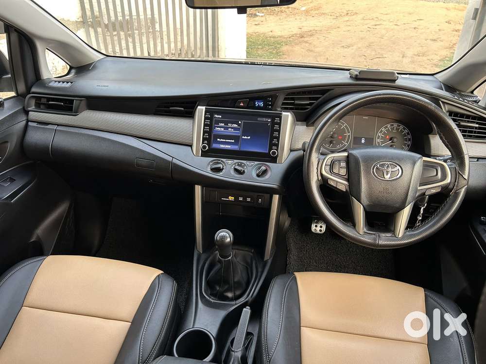 Toyota Innova Crysta 2.4 G Mt 8s, 2021, Diesel
