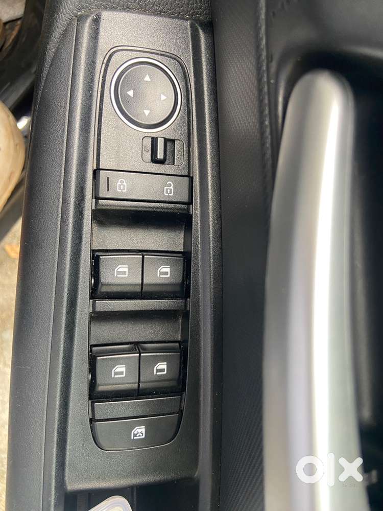 Kia Sonet Petrol Manual 2025