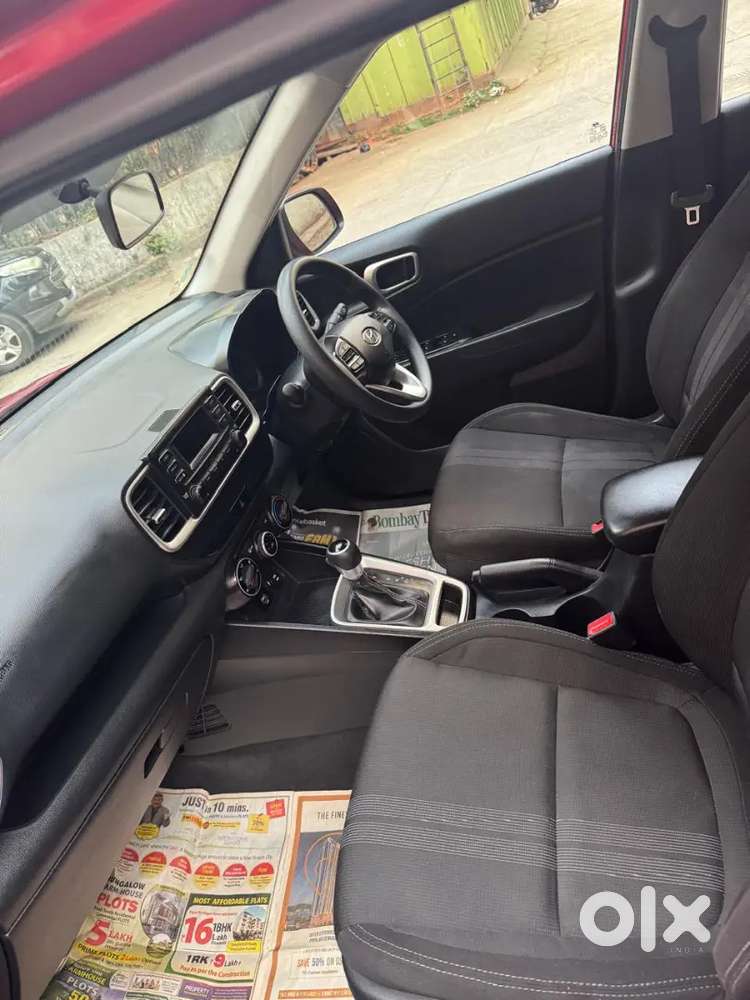 Hyundai Venue S Automatic