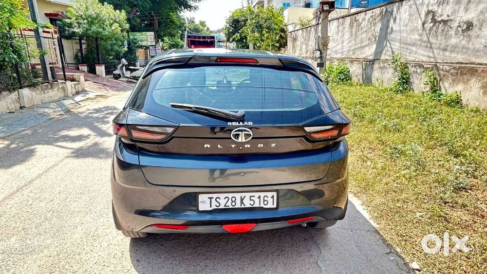 Tata Altroz 1.2 Xz (o), 2021, Petrol