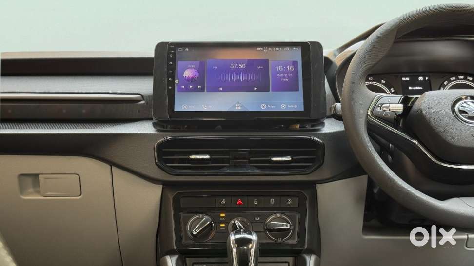 Skoda Kylaq Signature At, 2025, Petrol