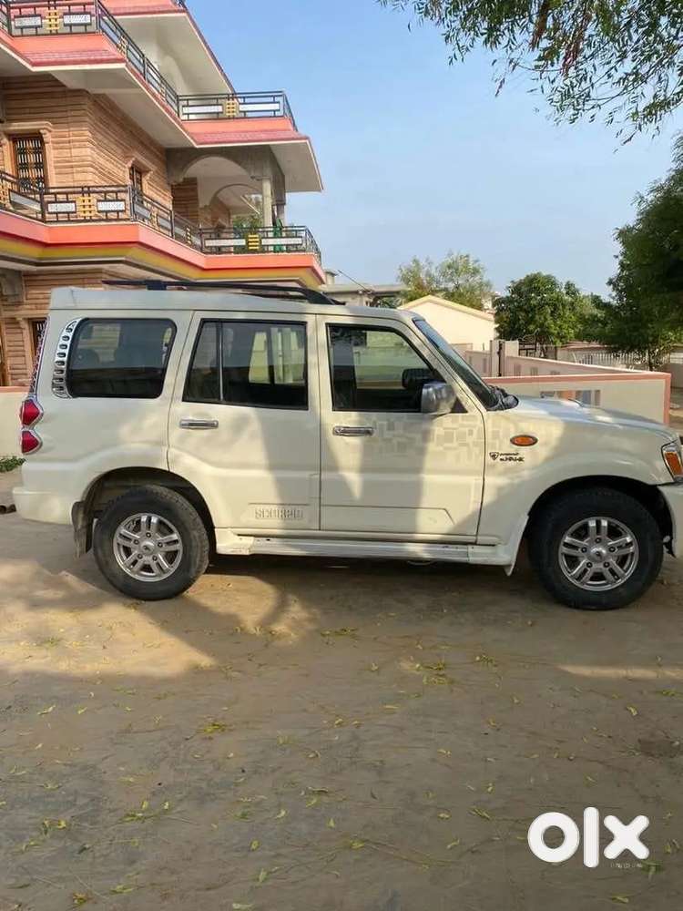 Mahindra Scorpio 2012 Manual