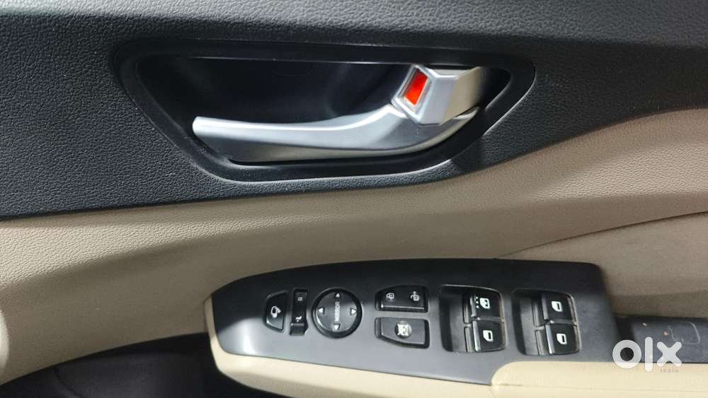 Hyundai Verna 1.6 Vtvt Sx, 2018, Petrol