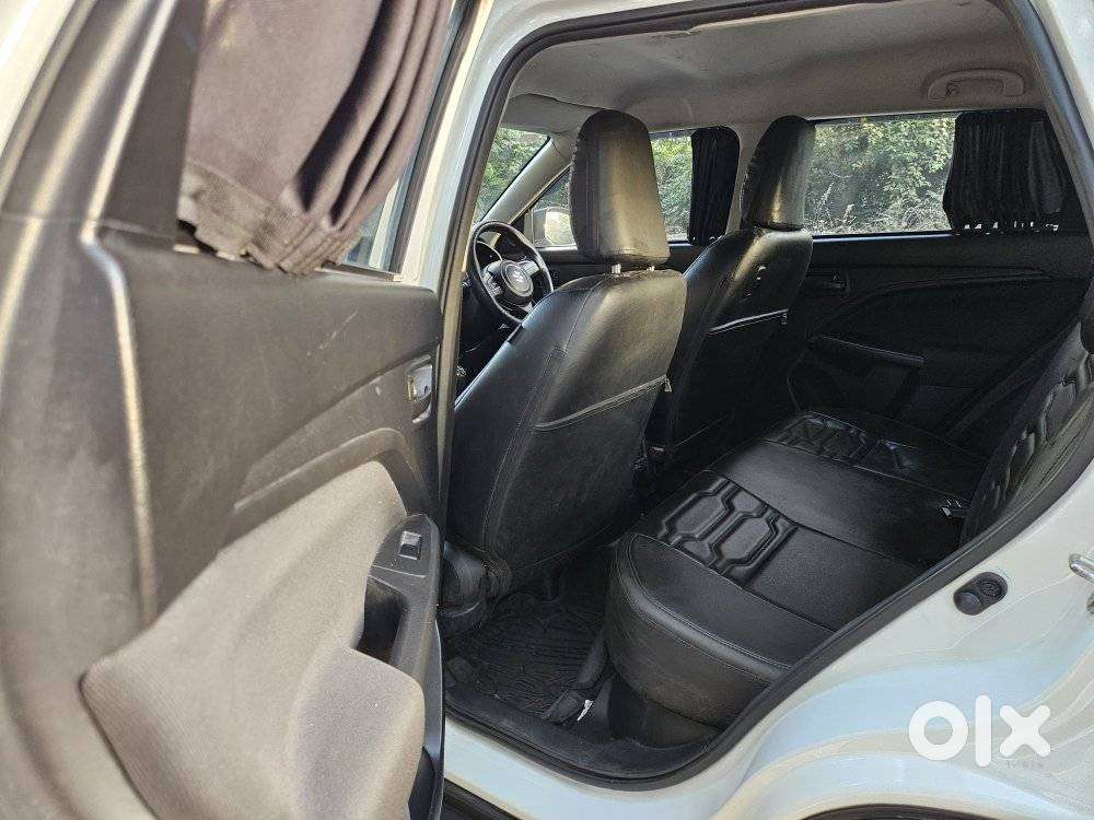 Maruti Suzuki Brezza 1.5 Vxi Smart Hybrid, 2023, Petrol