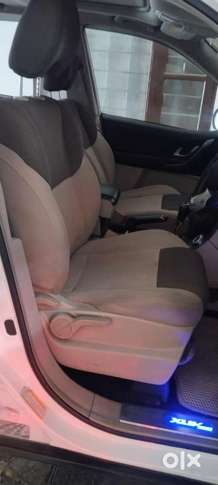 Mahindra Xuv500 Diesel 2017