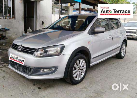Volkswagen Polo Petrol Highline 1.2l, 2013, Petrol