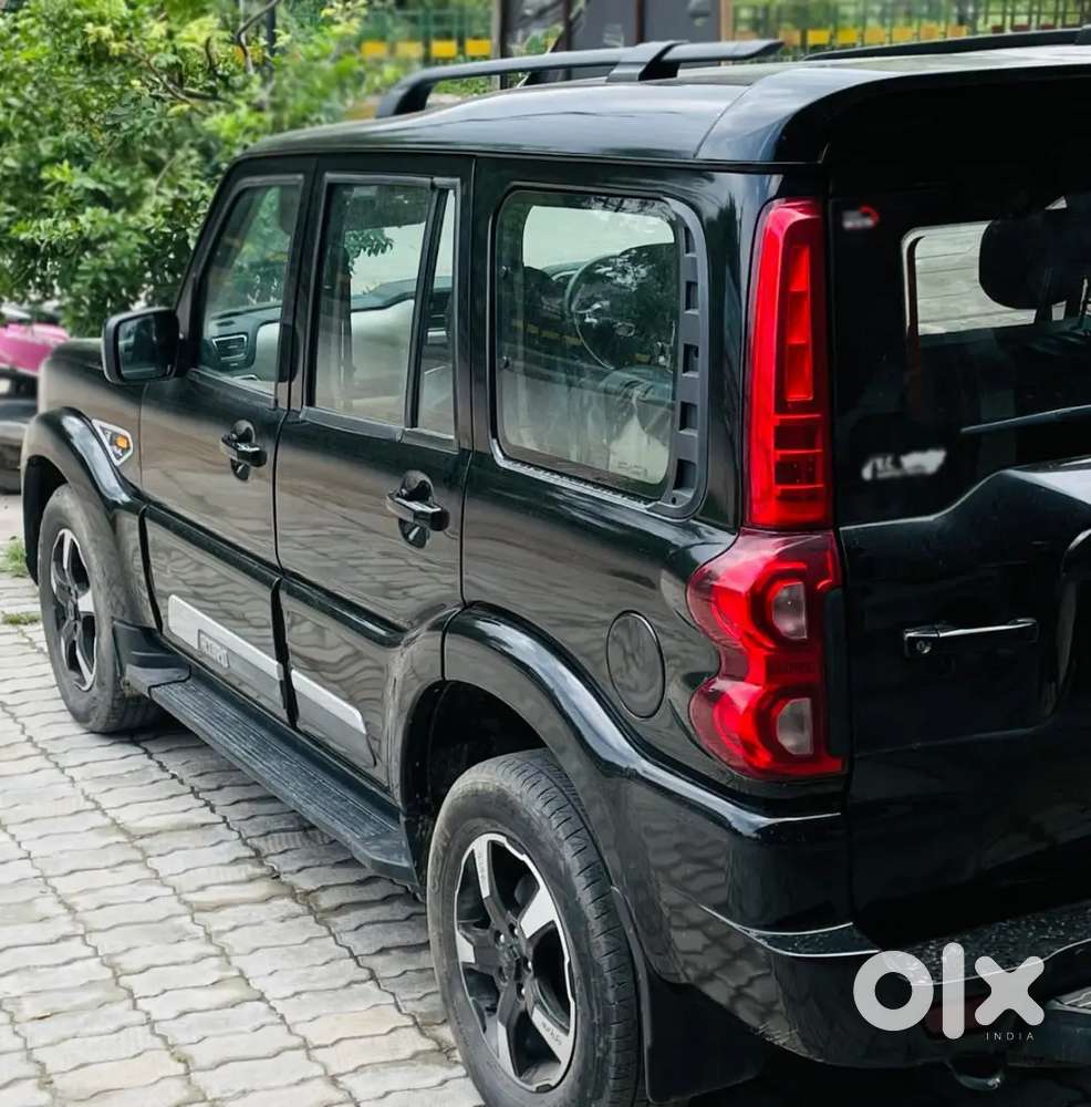 Mahindra Scorpio Classic 2022