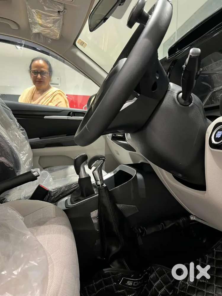 Kia Sonet Petrol Turbo For Physically Handicapped Person Only.