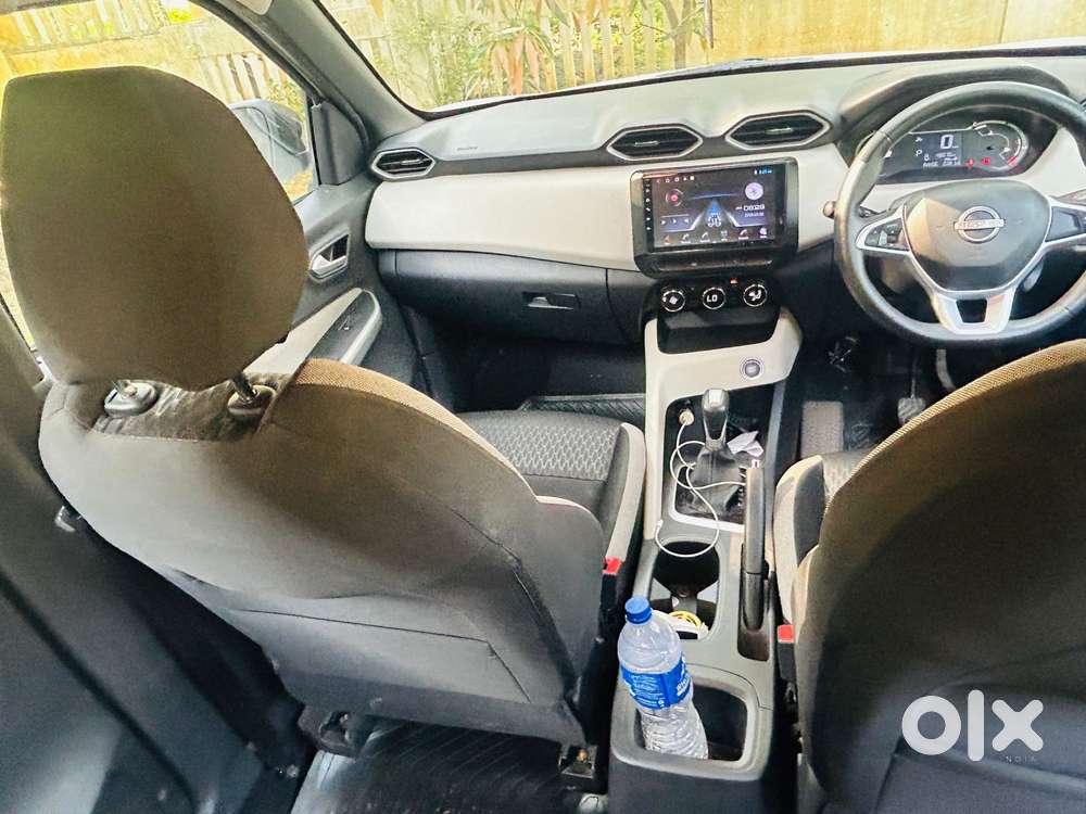 Nissan Magnite 1.0 Xv Turbo Cvt, 2022, Petrol