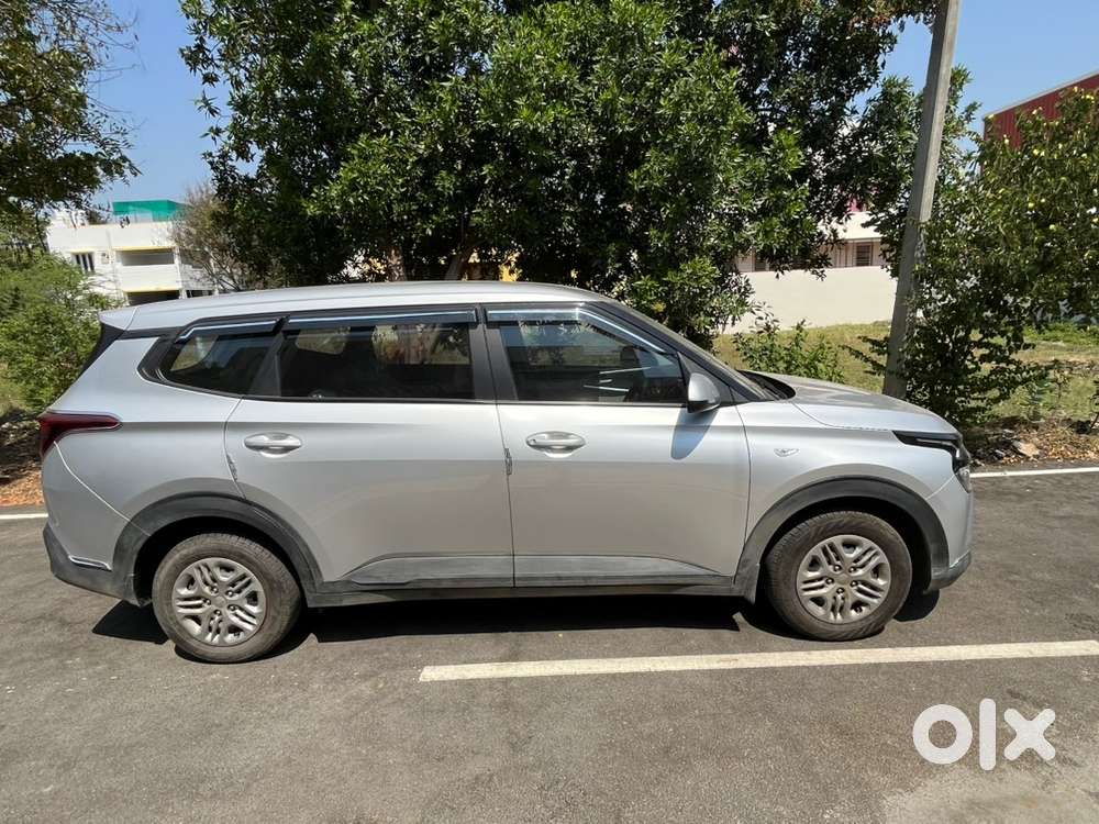 Kia Carens Petrol 2022