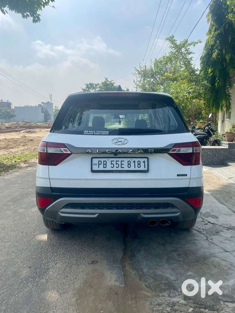 Hyundai Alcazar Platinum 7 Str 1.5 Diesel Adventure, 2023, Diesel