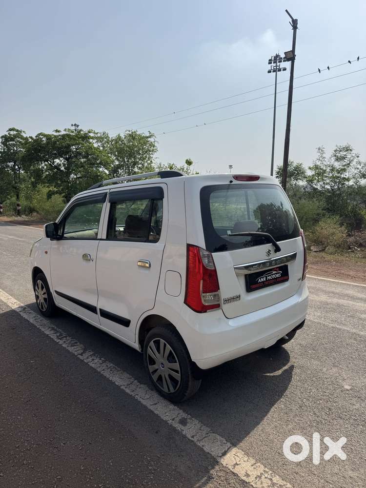 Maruti Suzuki Wagon R Vxi Amt, 2018, Petrol