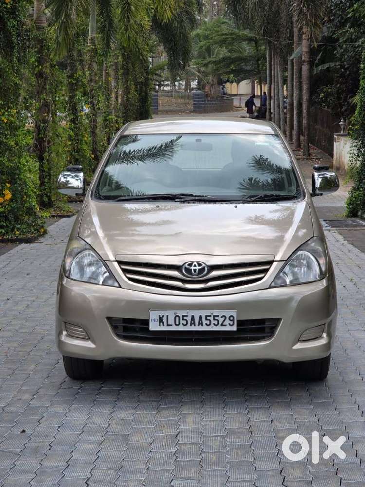 Toyota Innova, 2009, Diesel