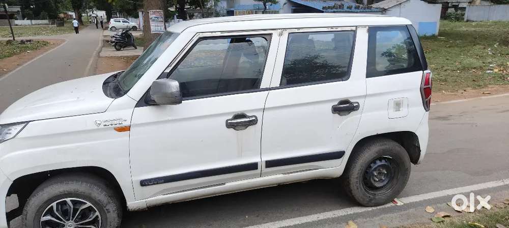 Mahindra Tuv 300 2018 Diesel Good Condition