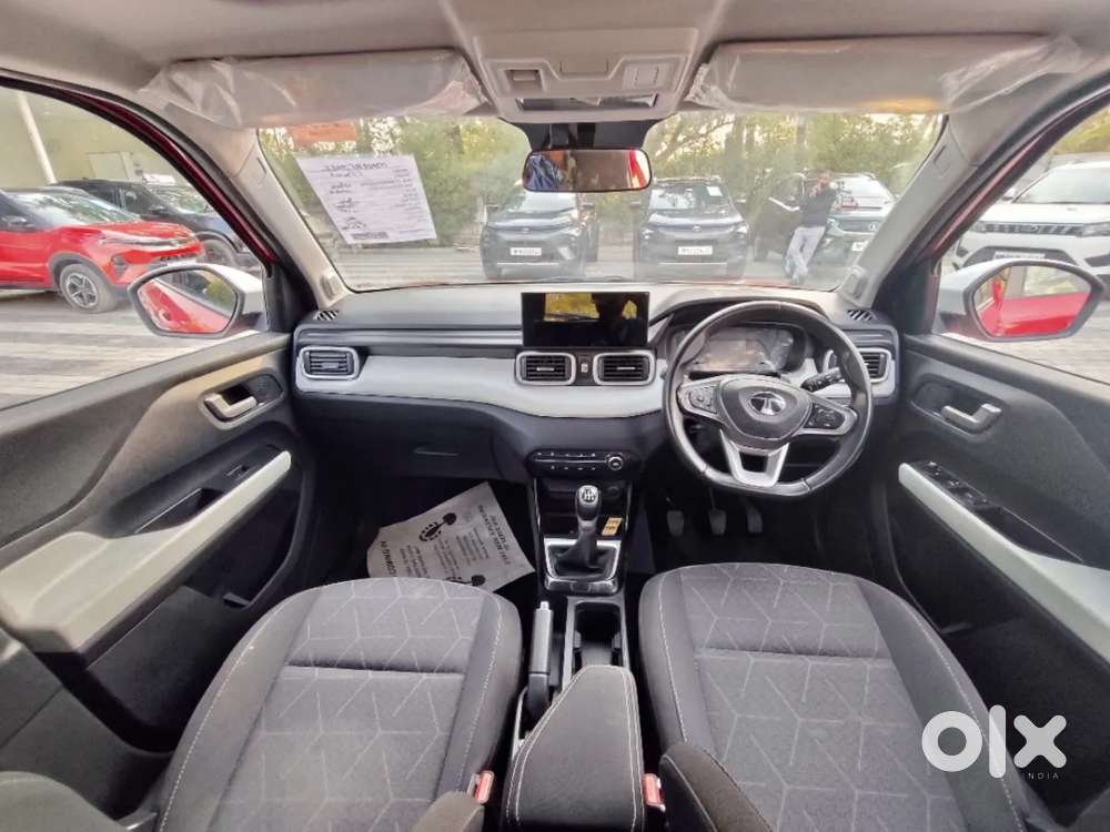 Tata Safari, 2023, Diesel