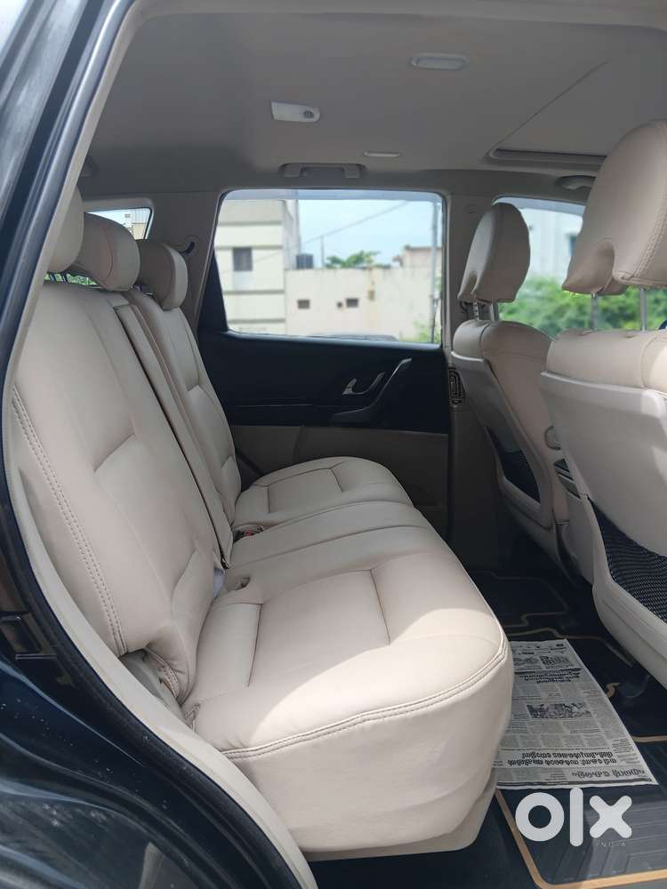 Mahindra Xuv500 2.2 W10, 2016, Diesel