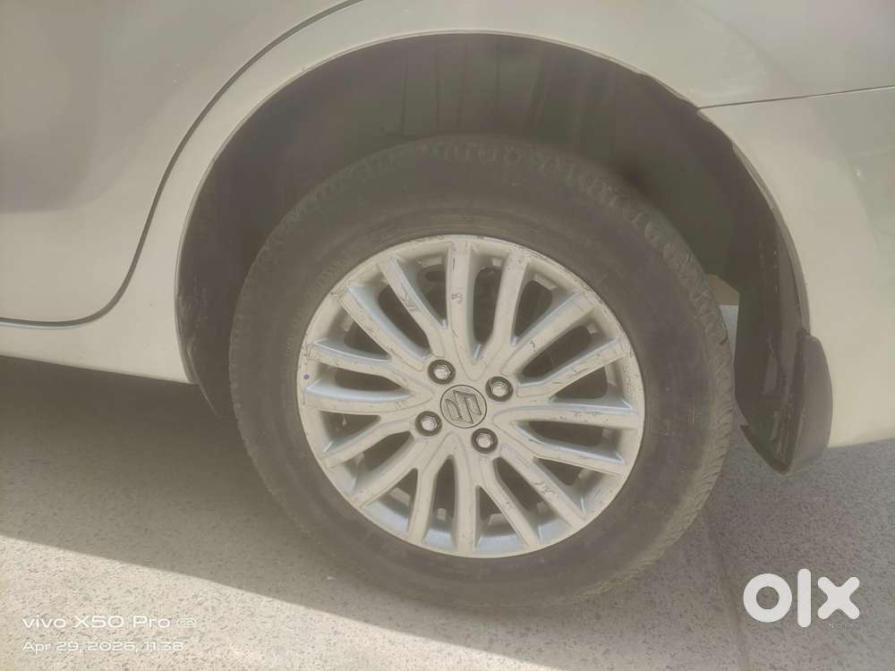 Maruti Suzuki Dzire 2017-2020 Zdi, 2020, Diesel