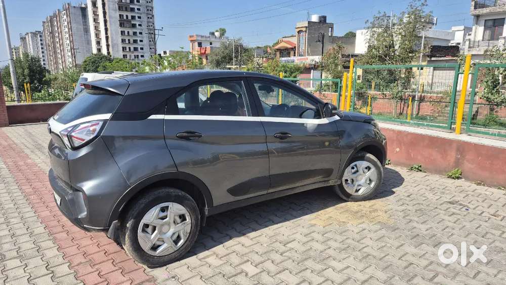 Tata Nexon 2022 Petrol 45500 Km Driven