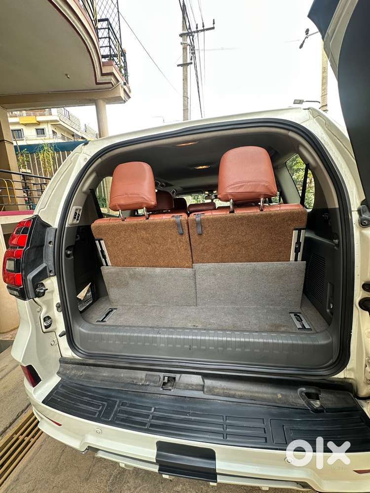 2012 Toyota Land Cruiser Vx Lbs Iv Fully Modified Exterior & Interior