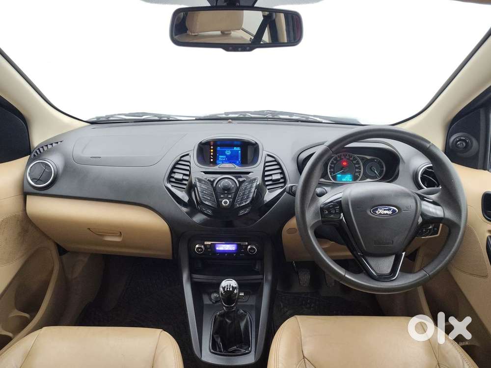 Ford Figo Aspire Titanium, 2015, Petrol