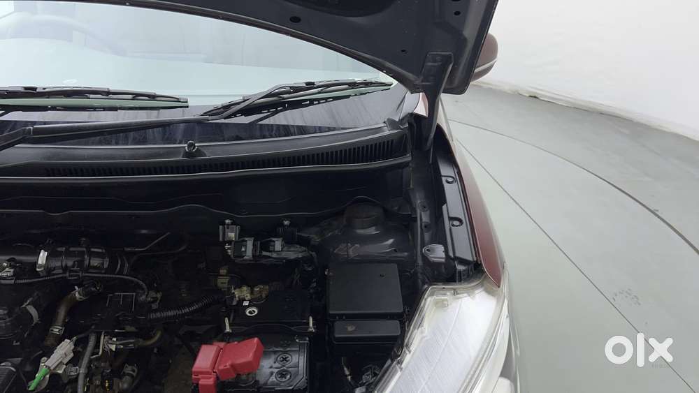 Maruti Suzuki Ertiga Zxi Plus At Shvs, 2022, Petrol