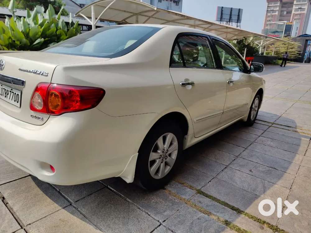 Toyota Corolla Altis 2010 Diesel Well Maintained