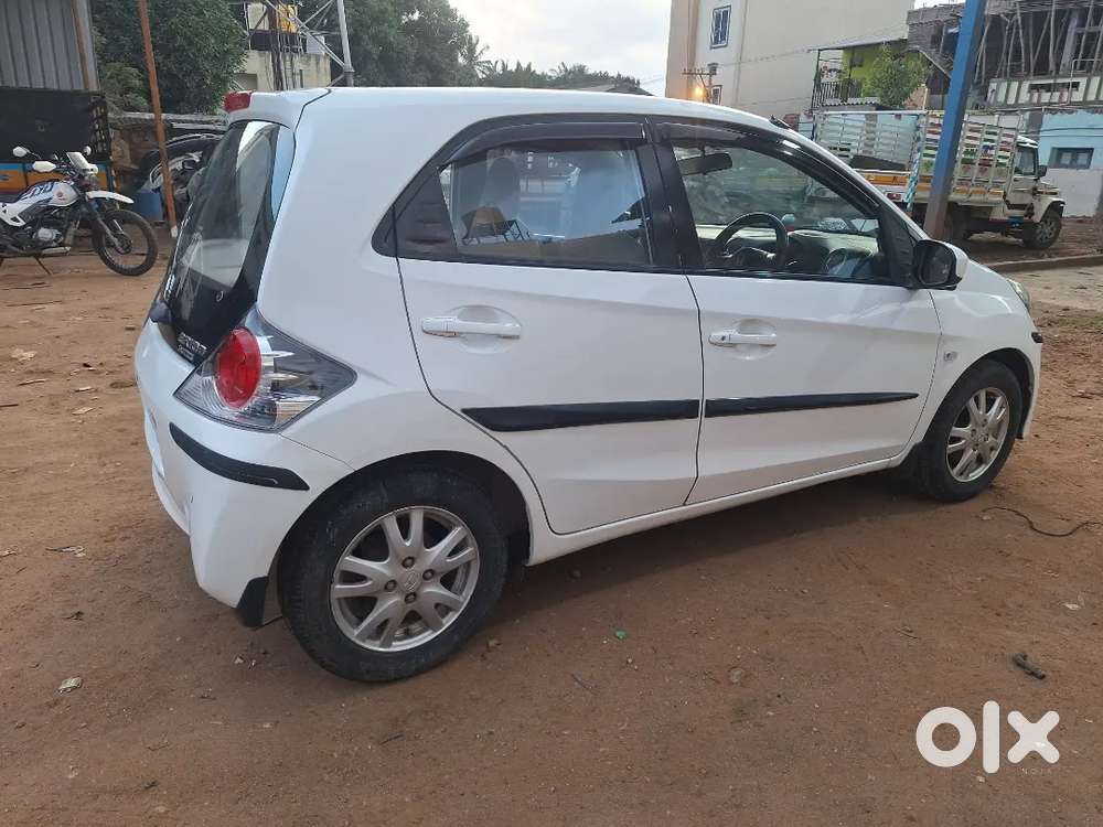 Honda Brio Petrol Manual 2012