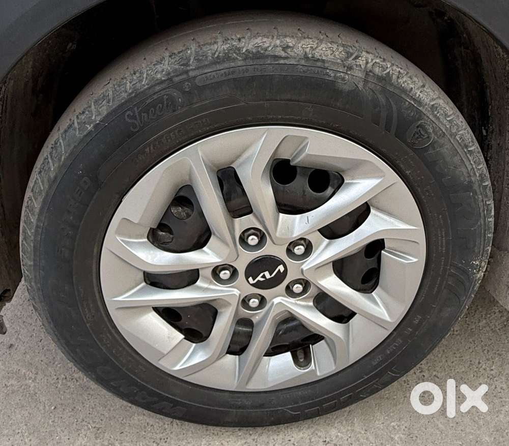 Kia Carens 1.5 Premium 7 Str, 2023, Diesel