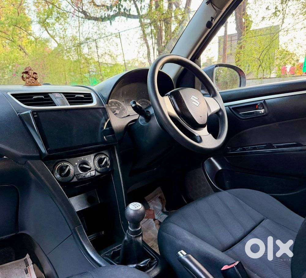 Maruti Suzuki Swift Vxi + Manual, 2011, Petrol